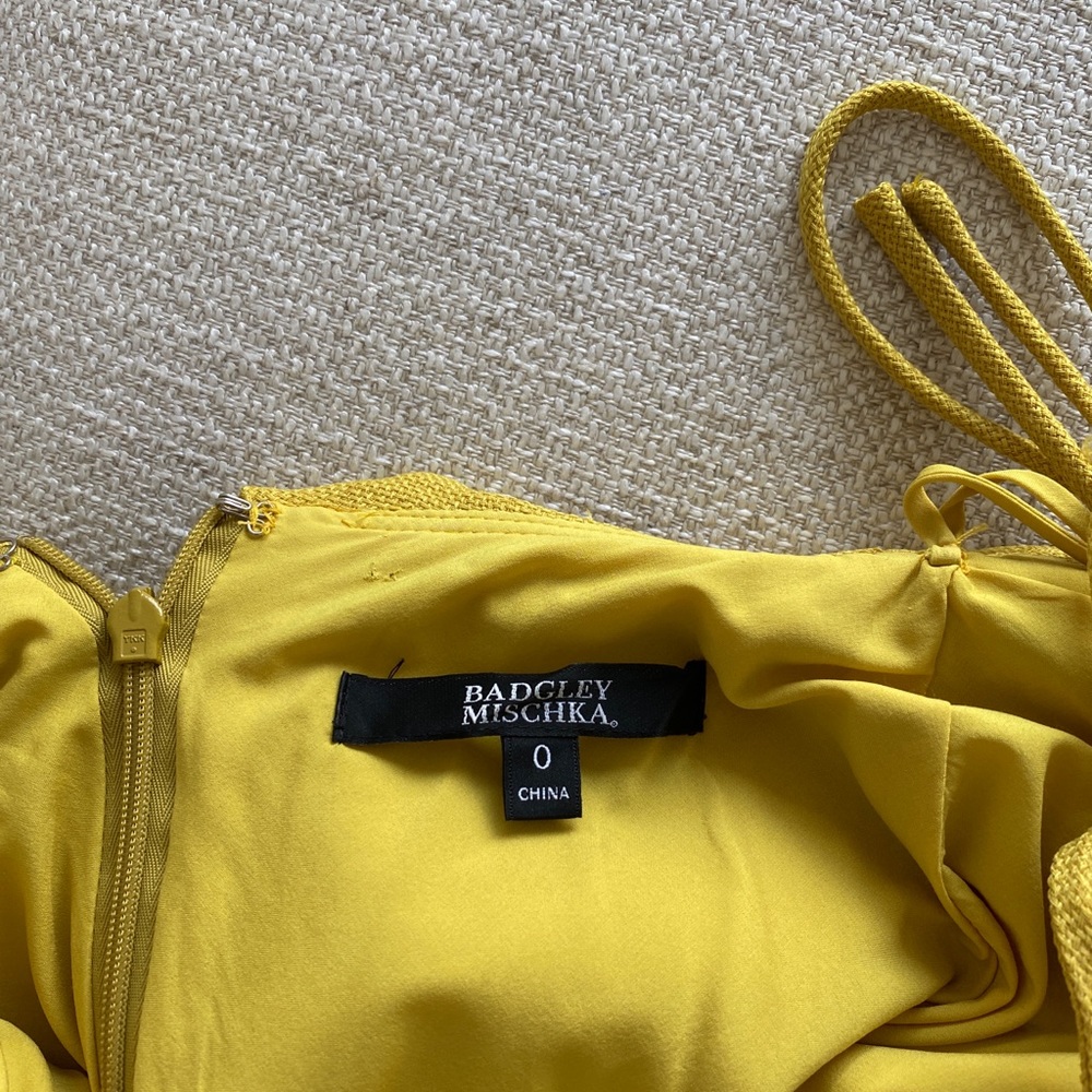 Badgley Mischka Mini halter dress - Picture 3 of 6